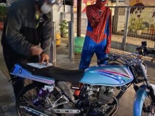 Spiderman Terjaring Razia Knalpot Brong di Jalan Lingkar Salatiga